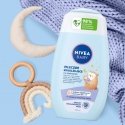 NIVEA BABY Moisturizing Milk 200 ml NIVEA BABY Moisturizing Milk 200 ml