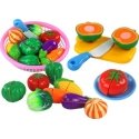 Lean Toys Toy Vegetable Set with Knife and Plate Lean Toys Toy Vegetable Set with Knife and Plate