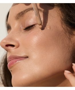 Gosh DEWY meikkipisarat SPF15 008-Tan 12 g