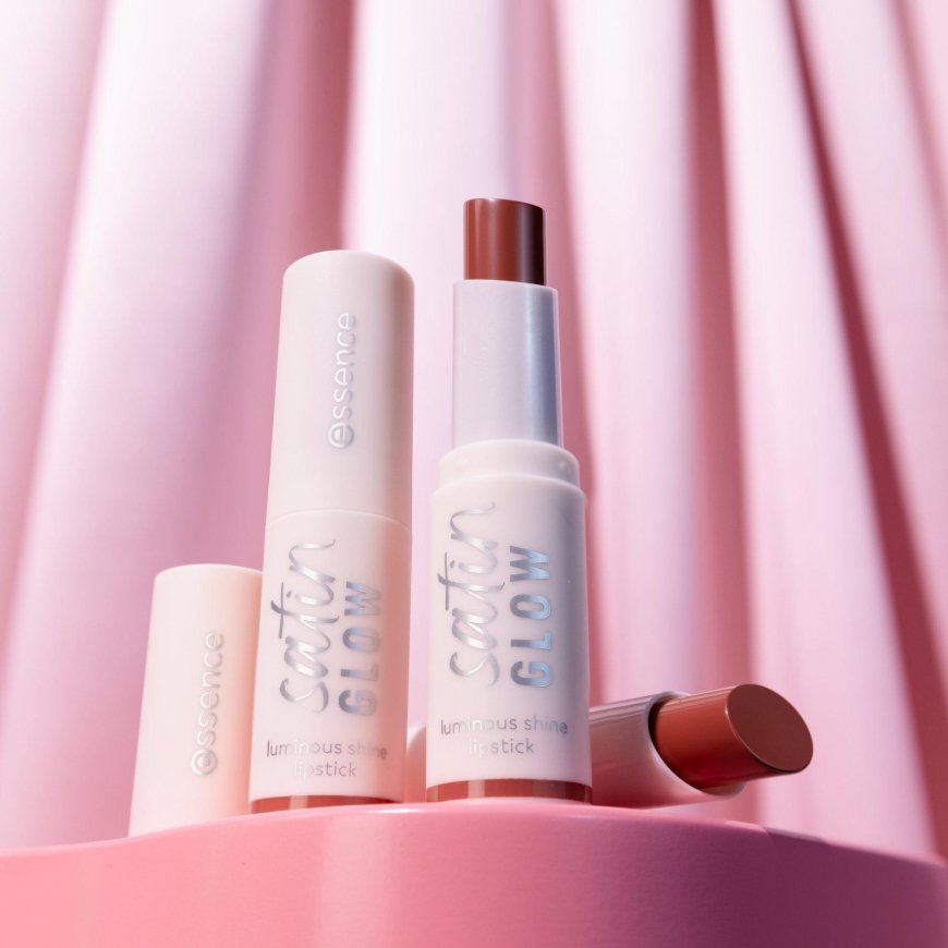 Essence Satin Glow 3,5 g 04 Let´s Get Mauvin „Shine“ – 3