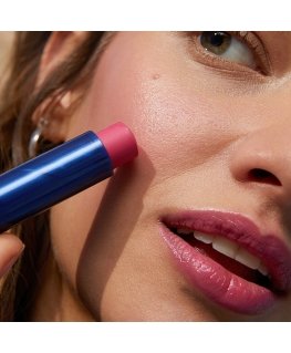 Nivea Caring Beauty Huuli- ja poskipuna Punainen, 4,8 g