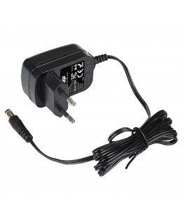 Akyga AK-TB-08 toiteadapter ja vaheldi Hoonesisene 5 W Must
