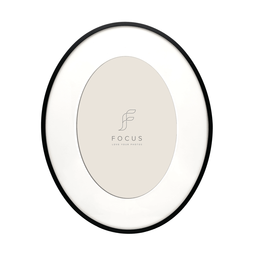Focus Aster Oval Juodas 24,6x30,6/PP 18x24 – 2
