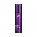Wella ULTIMATE COLOR sära ja siledussprei värvitud juustele 95 ml Wella ULTIMATE COLOR sära ja siledussprei värvitud juustele 95 ml