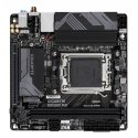 GIGABYTE B650I AX материнская плата AMD B650 Socket AM5 Mini ITX GIGABYTE B650I AX материнская плата AMD B650 Socket AM5 Mini ITX