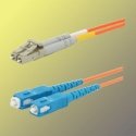 Muut optiset kuitukaapelit duplex LC-SC 50/125 µm MM, 1 m, OM2 Muut optiset kuitukaapelit duplex LC-SC 50/125 µm MM, 1 m, OM2