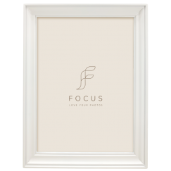 Focus Calla Baltas 10x15