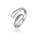 Brilio Silver Minimalist Women's Silver Ring RI159W Brilio Silver Minimalist Women's Silver Ring RI159W