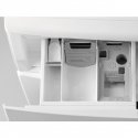 Electrolux 500 TimeCare pesumasin (EW5F4248W1) Electrolux 500 TimeCare pesumasin (EW5F4248W1)