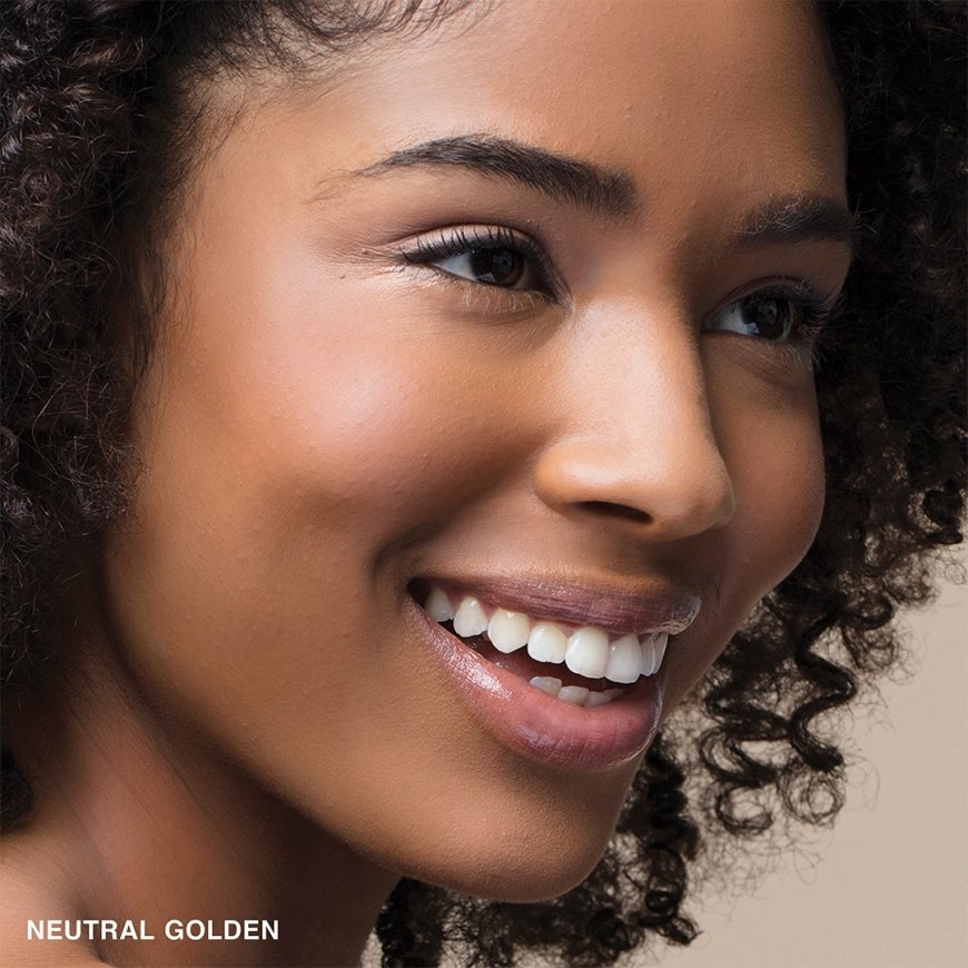 Bobbi Brown Skin Long-Wear Weightless Foundation SPF 15 30 ml Pullo Rasva (aine) N-070 Neutral Golde – 3