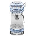 Smeg ECF02DGBEU kahvinkeitin Puoliautomaattinen Espressokone 1,1 L Smeg ECF02DGBEU kahvinkeitin Puoliautomaattinen Espressokone 1,1 L
