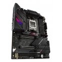 ASUS ROG STRIX B650E-E GAMING WIFI AMD B650 Pistoke AM5 ATX ASUS ROG STRIX B650E-E GAMING WIFI AMD B650 Pistoke AM5 ATX