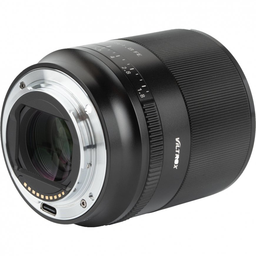 VILTROX AF 28mm f/1.8 FE MILC Juoda – 5