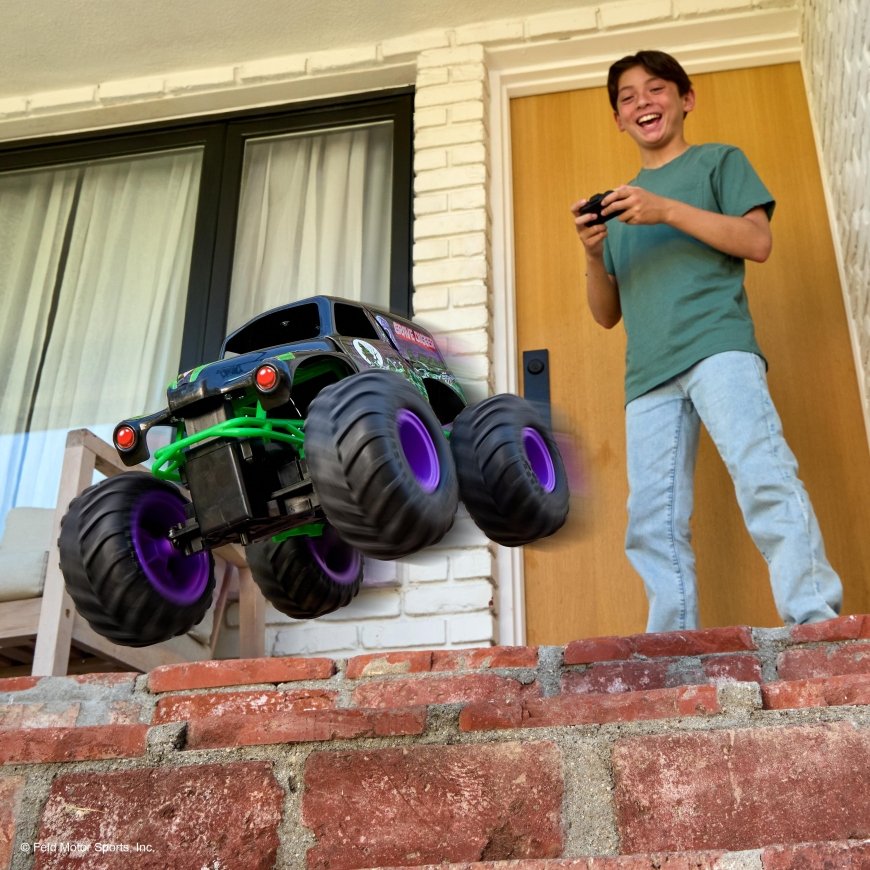 Monster Jam Master - Wreck & Repair Grave Digger – 4
