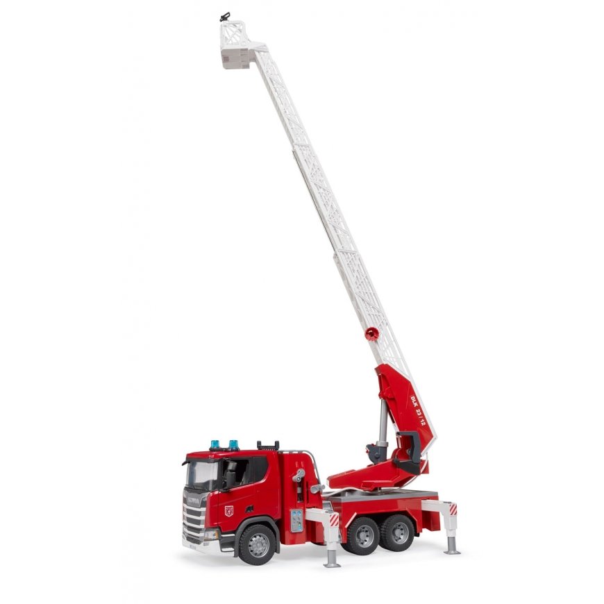 BRUDER Scania Super 560R Fire engine – 4