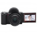 Sony ZV-E10 + E PZ 16-50mm F3.5-5.6 OSS II MILC 24,2 MP CMOS 6000 x 4000 pikseļi Melns Sony ZV-E10 + E PZ 16-50mm F3.5-5.6 OSS II MILC 24,2 MP CMOS 6000 x 4000 pikseļi Melns