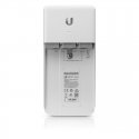 Ubiquiti NanoSwitch Gigabit Ethernet (10/100/1000) Power over Ethernet (PoE) White Ubiquiti NanoSwitch Gigabit Ethernet (10/100/1000) Power over Ethernet (PoE) White