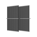 Set of 2x Trina 510W photovoltaic panel. Set of 2x Trina 510W photovoltaic panel.