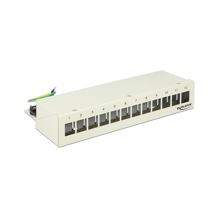 DeLOCK 43335 patch panel