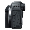 Canon EOS R8 + RF 24-50mm F4.5-6.3 IS STM Kit MILC 24,2 MP CMOS 6000 x 4000 pikseliä Musta