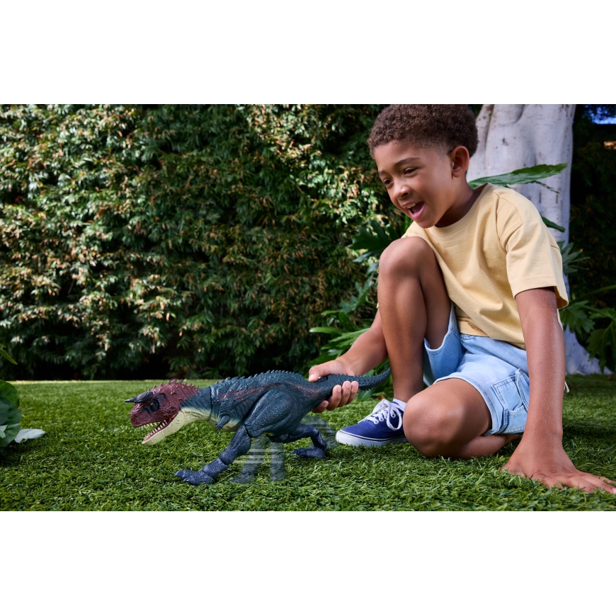 Jurassic World Juokseva ja karjuva Charge N Chomp Carnotaurus -dinosaurustoimintahahmo, digitaalinen – 3