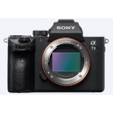 Sony α 7 III + 28-70mm MILC 24,2 MP CMOS 6000 x 4000 pikseliai Juoda Sony α 7 III + 28-70mm MILC 24,2 MP CMOS 6000 x 4000 pikseliai Juoda