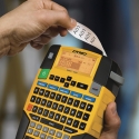 DYMO Rhino 4200 sildiprinter Termosiirde printimismeetod Juhtmevaba QWERTY DYMO Rhino 4200 sildiprinter Termosiirde printimismeetod Juhtmevaba QWERTY