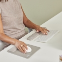 Fellowes Keyboard Wrist Rest Breyta Compact Keyboard Wrist Support with Antibacterial Protection Erg Fellowes Keyboard Wrist Rest Breyta Compact Keyboard Wrist Support with Antibacterial Protection Erg
