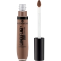 Essence CAMOUFLAGE+ MATTE peitepulk 8 ml 200 Essence CAMOUFLAGE+ MATTE peitepulk 8 ml 200