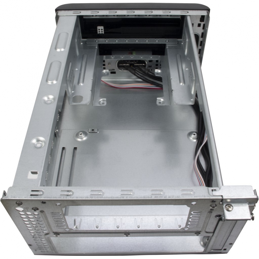 Inter-Tech MI-008 ITX Must – 5