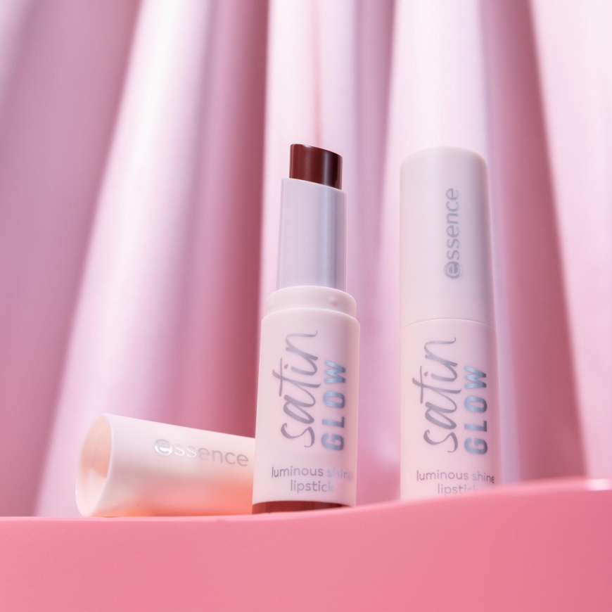 Essence Satin Glow 3,5 g 05 Chai There! Särav – 3