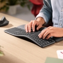 Logitech ERGO K860 klaviatuur Kontor RF juhtmeta ühendus + Bluetooth QWERTY US rahvusvaheline Grafii Logitech ERGO K860 klaviatuur Kontor RF juhtmeta ühendus + Bluetooth QWERTY US rahvusvaheline Grafii