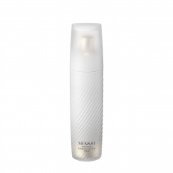 Sensai Advanced Essence Day Veil SPF50 sejas ādas mitrinātājs Sievietes 40 ml Losjons All ages