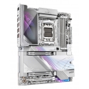 GIGABYTE X870E AORUS MASTER X3D ICE AMD X870E Pistoke AM5 ATX GIGABYTE X870E AORUS MASTER X3D ICE AMD X870E Pistoke AM5 ATX
