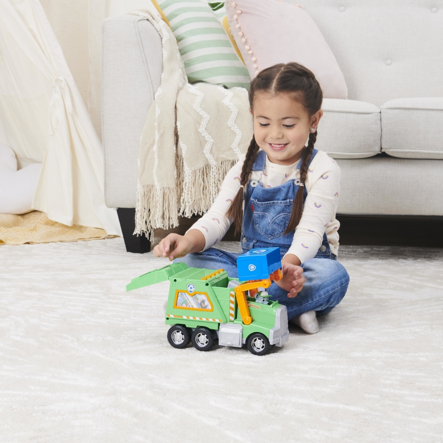 PAW Patrol , Rocky’s Reuse It Deluxe Truck with Collectible Figure and 3 Tools, for Kids Aged 3 and – 3
