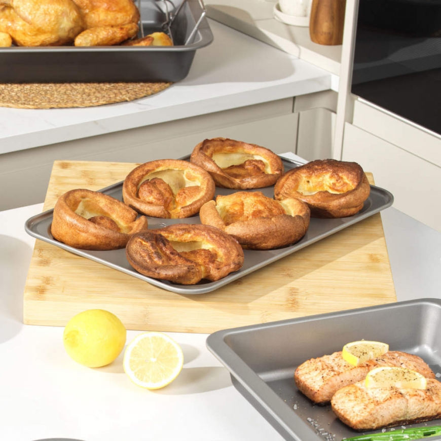 Salter BW13670 Essentials 6 Cup Yorkshire Pudding Tray – 3