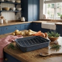 Russell Hobbs RH04097 Nightfall Stone Paistolevy ja Teline