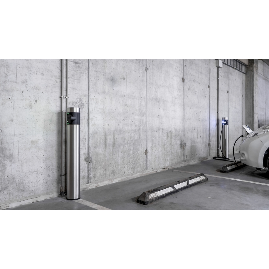 In balance Grid Charging Station 2x22kW, Socket, 4G LTE , RFID – 2