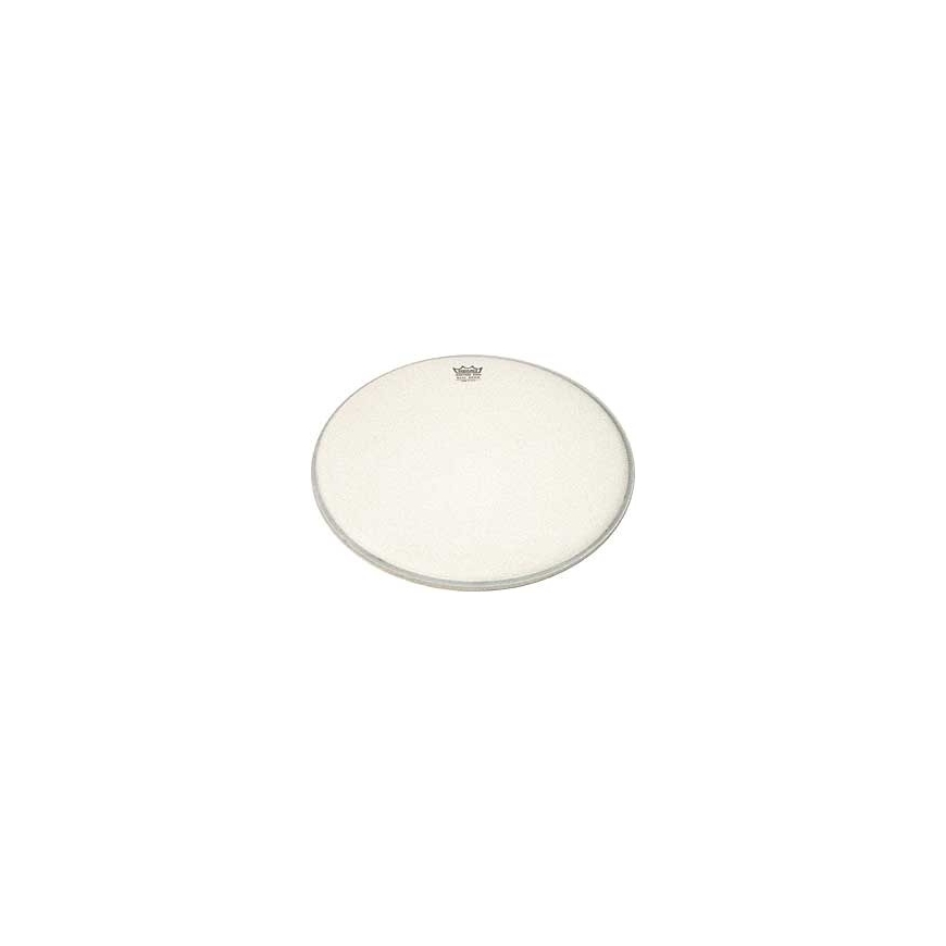Remo Ambassador 18" bassorummun kalvo, valkoinen