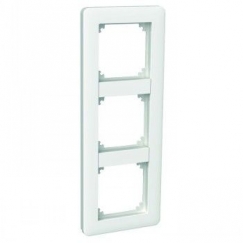 SCHNEIDER ELECTRIC EXXACT 3-G FRAME W BRIDGE Q-BA