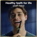 Oral-B iO9 sähköhammasharja, musta ja vaaleanpunainen + lataava matkakotelo Oral-B iO9 sähköhammasharja, musta ja vaaleanpunainen + lataava matkakotelo