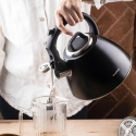 Kettle, Nerūsējošā tērauda kettles 2,5 l matēti melnā krāsā ar mīkstu rokturi, Klausberg kb-7952 Kettle, Nerūsējošā tērauda kettles 2,5 l matēti melnā krāsā ar mīkstu rokturi, Klausberg kb-7952