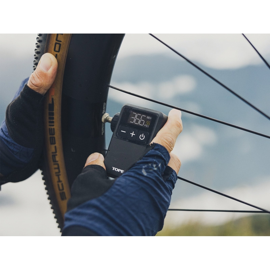 Topeak E-Booster Digital Mini pumppu – 5