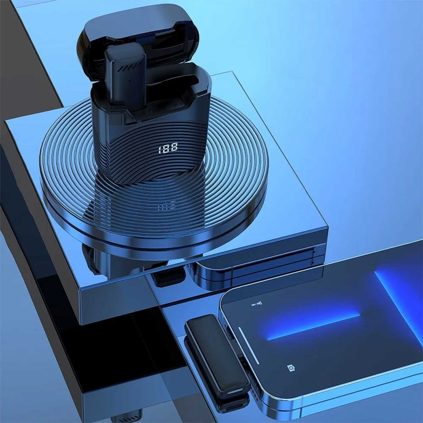 Riff S11 Wireless Type-C microphone with charging case