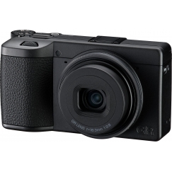 Цифровая камера Ricoh GR IV монохромная