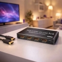 Spacetronik HDMI skirstytuvas 1x4 8K 4K 120Hz su HDR Dolby EDID Spacetronik HDMI skirstytuvas 1x4 8K 4K 120Hz su HDR Dolby EDID