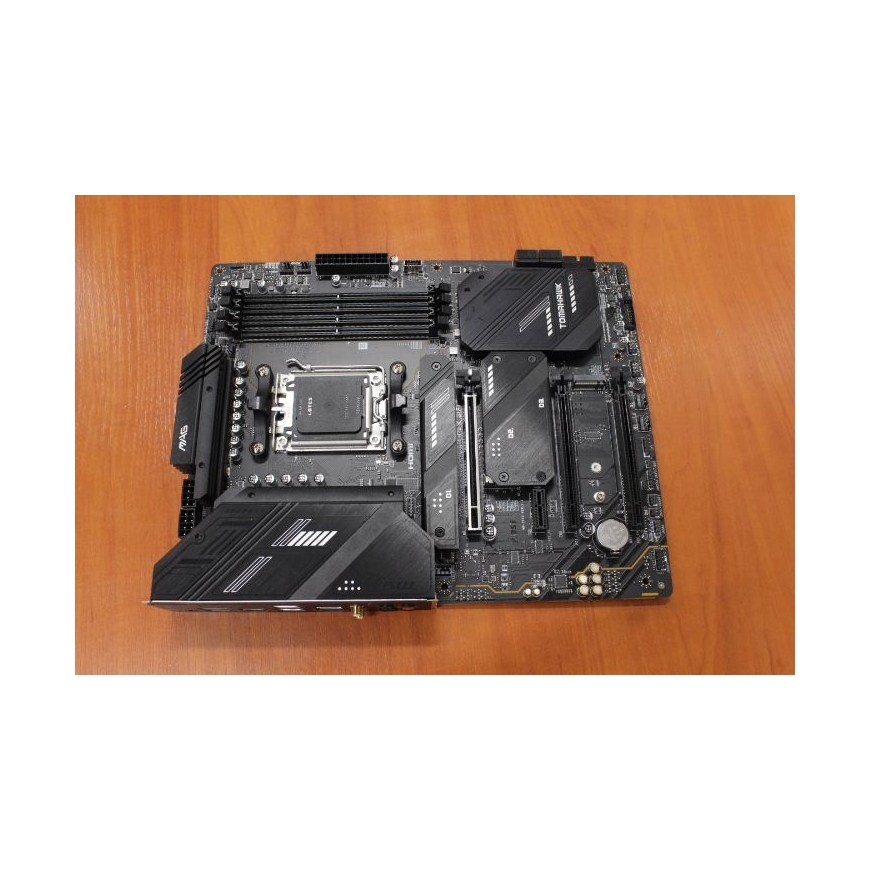 SOLD OUT. | MAG X670E TOMAHAWK WIFI | Processor family AMD | Processor socket AM5 | DDR5 | Number of SATA connectors 4 | USED, R
