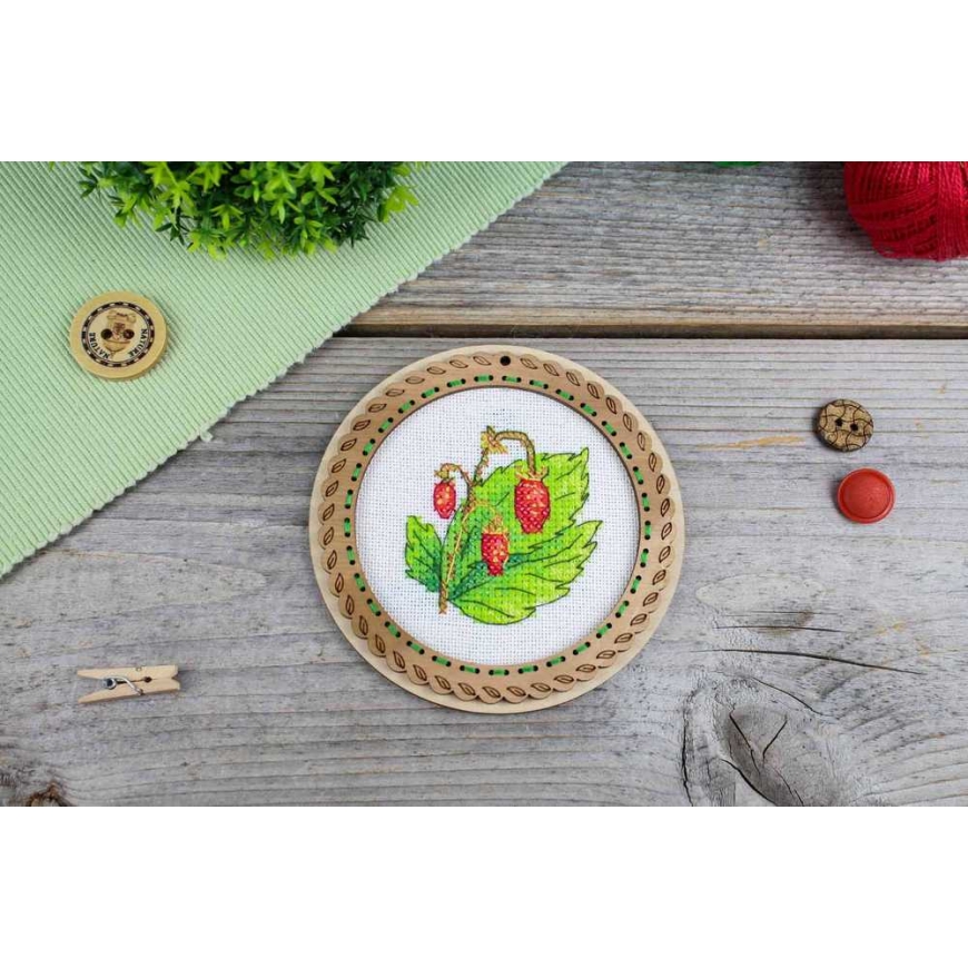 Beldizart Cross-Stitch on Wooden Base "Miniature. Summer Berries. Strawberries" 10x10 cm SO-133 – 4