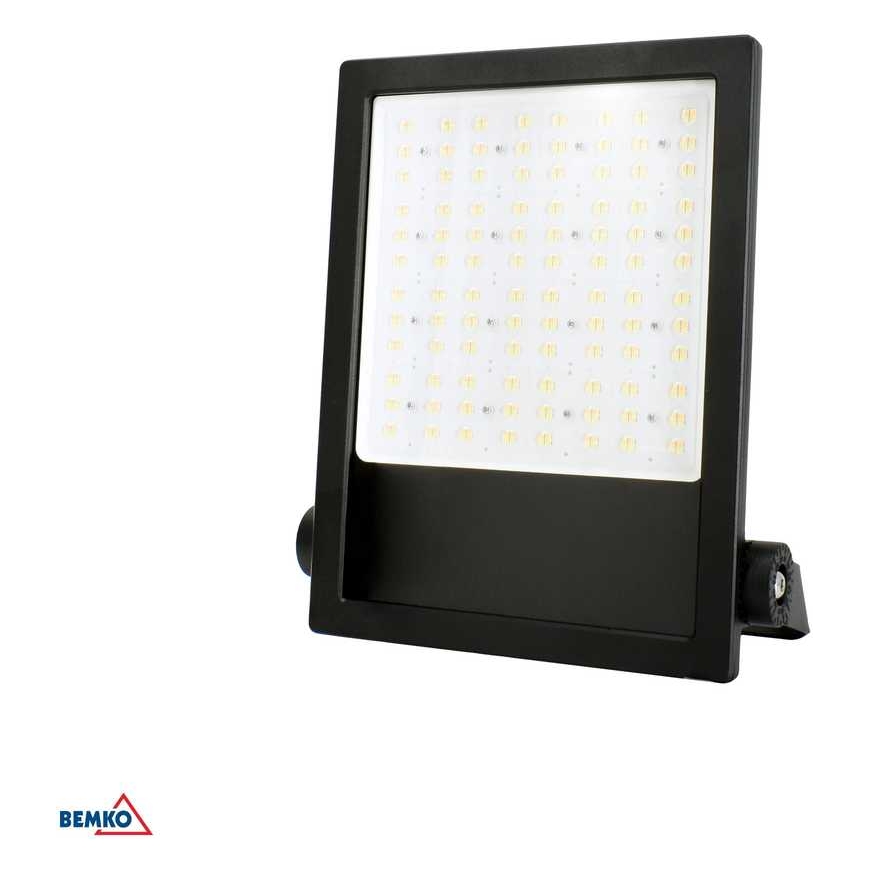 Bemko Carruzzo LED projektors TESSA 300W 3000/4000/5000K 45000LM IP66 90X90 RAL9017