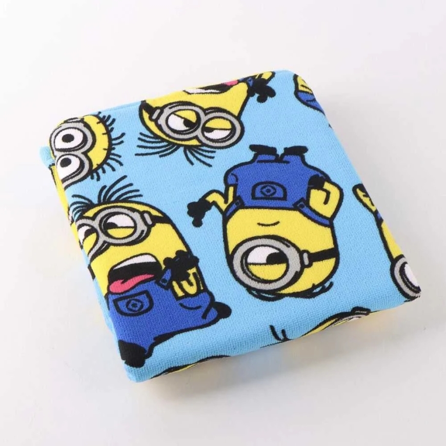 CERDÁ Minions microfibre poncho beach towel – 3